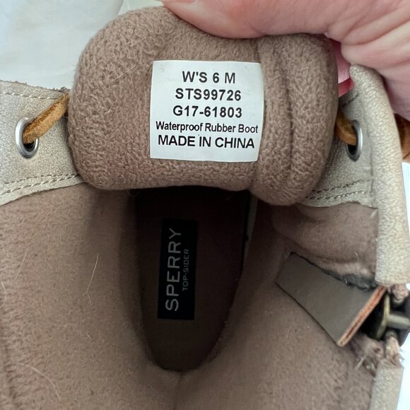 Sperry Top Sider Duck Boot, Size 6 - Picture 4 of 8